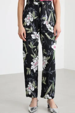 Pantalone a sigaretta con cintura - Nero