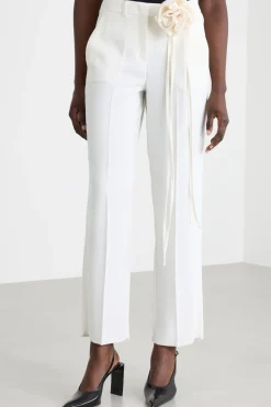 Pantalone con applicazione floreale - Bianco