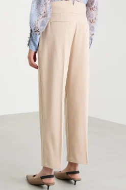 Pantalone con pinces - Beige