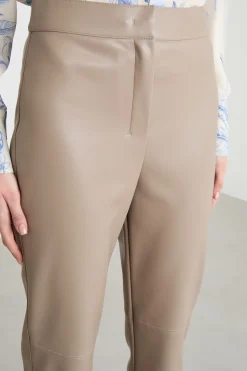 Pantalone crop in tessuto spalmato - Cammello