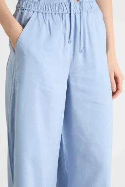 Pantalone fluido e ampio con tasche - Azzurro