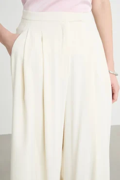Pantalone in crepe fluido con pieghe - Avorio