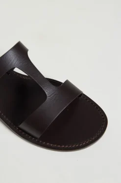 Sandalo in pelle con lacci - Marrone