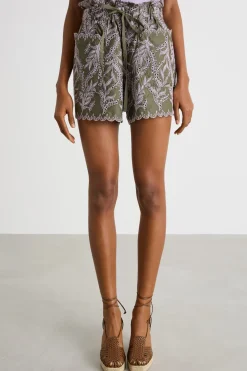 Shorts in popeline ricamato - Verde