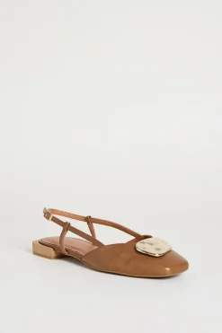 Slingback basse con gioiello - Marrone