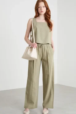 Top boxy con scollo squadrato - Verde