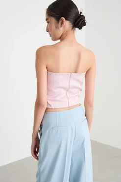 Top con applicazione a forma di rosa - Rosa