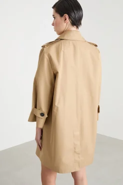 Trench doppiopetto in gabardina antigoccia - Cammello