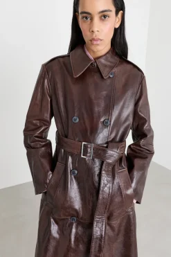 Trench glossy con cintura - Marrone