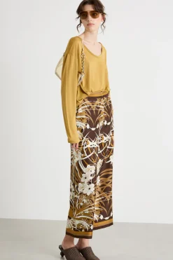 T-shirt con ampio scollo - Giallo