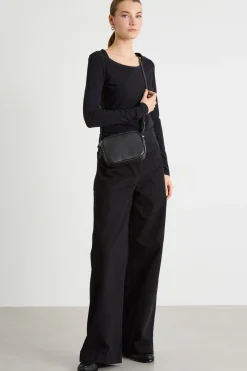T-shirt con drappeggi - Nero