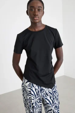 T-shirt con pieghe - Nero