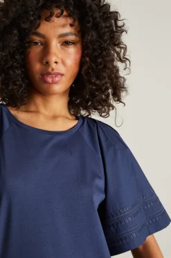 T-shirt con ricamo - Blu Scuro