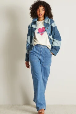 T-shirt con stampa e ricami - Bianco Rosa