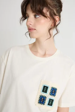 T-shirt leggermente oversize con stampa - Avorio