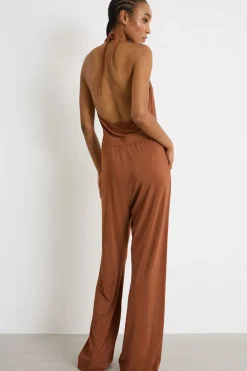 Tuta fluida con scollo all'americana - Marrone
